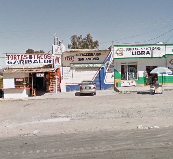Carretera Mex-Qro, local en renta, san Juan del Río, 2866